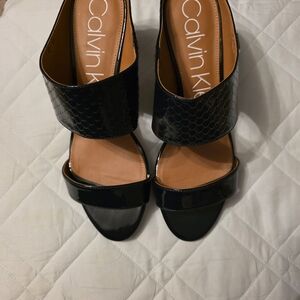 Calvin Klein  Womans Cecily Dress Sandals